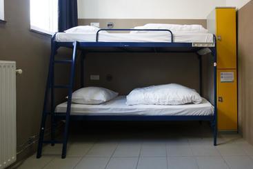 Shelter Jordan Amsterdam Hostel