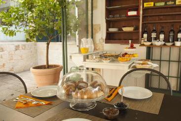 تختخواب و صبحانه Casa Soleluna