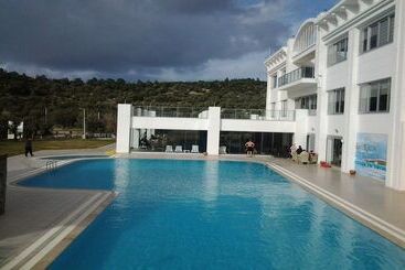 استراحتگاه Merada Termal Hotel & Spa