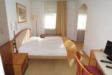 Eifel Hotel Haus West