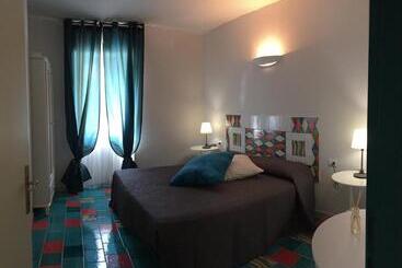 Bed and Breakfast Via Roma 205