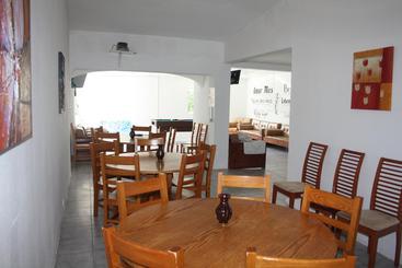 Hostel Amoreira