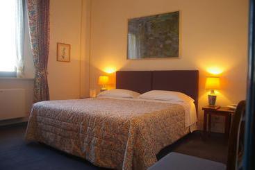 هتل Villa Clodia