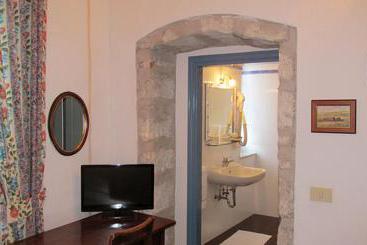 هتل Villa Clodia