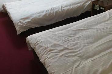 هاستل Royal Inn Nara