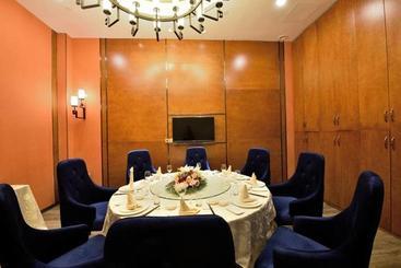 هتل Ramada Wuhan Jianghan