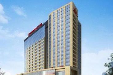 هتل Ramada Wuhan Jianghan