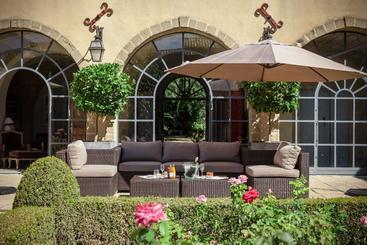 تختخواب و صبحانه Domaine De Fos