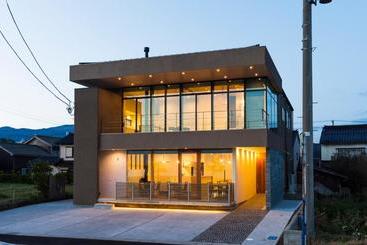 هتل Guest Villa On The Bi Chi