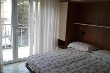 בית מלון כפרי Albergo Moderna