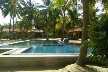 Horizon Kitesurfing Beach Resort