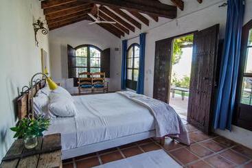 تختخواب و صبحانه Rancho Del Inglés