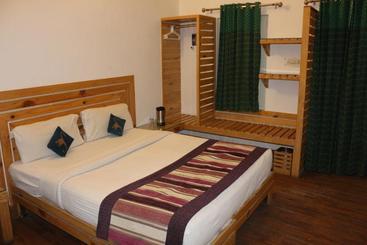 בית מלון כפרי Sparrow Inn Ankur