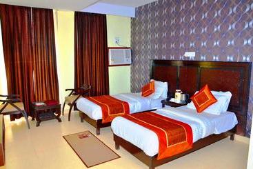 استراحتگاه Jps Residency