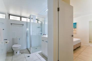 Lagoon Apartments On Hamilton Island By Hiha