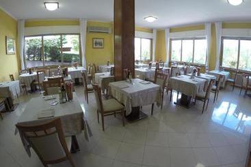 هتل Albergo Esperia