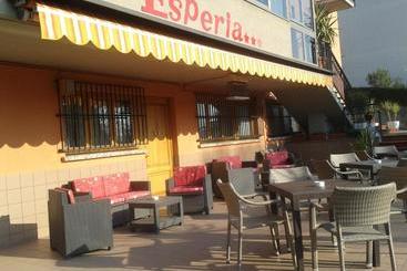 هتل Albergo Esperia