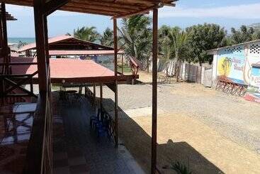 فندق Hospedaje Cueva Beach