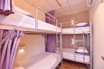 Kenting Walker Hostel