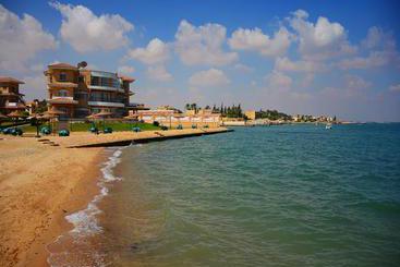 Tolip Inn Resort Fayed