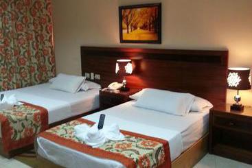 Tolip Inn Resort Fayed