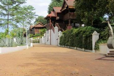 Nga Laik Kan Tha Eco Resort  Nay Pyi Taw
