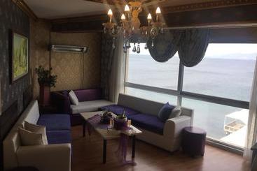 هتل Club Rose Bay
