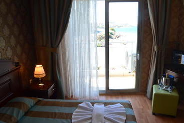 هتل Club Rose Bay