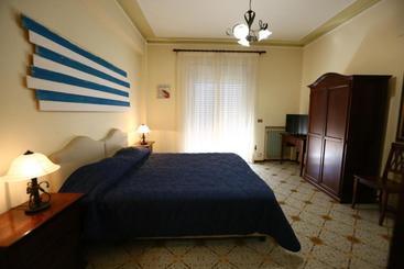 Sirocco B&b
