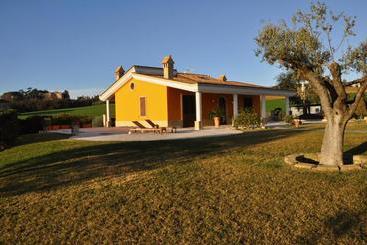 B&b Agrifoglio