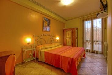 B&b Epos Acitrezza
