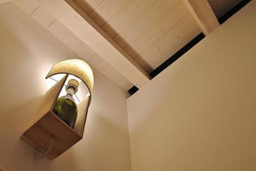 تختخواب و صبحانه Rooms Maison 3 Magnoni