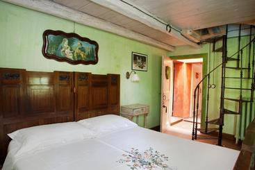 تختخواب و صبحانه Casa Delle Meridiane