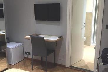 تختخواب و صبحانه Chiossone Suites