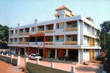 هتل Durvankur