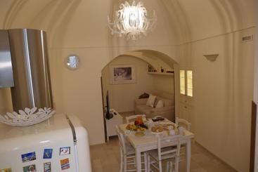 Attis B&b