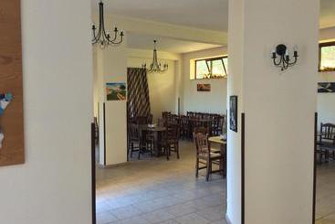 تختخواب و صبحانه Agriturismo Villa Orchidea