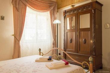 تختخواب و صبحانه Villa Gagliardetta