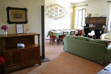 تختخواب و صبحانه Agriturismo Cascina Fiamberta
