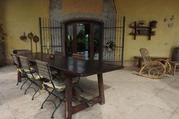 B&b Ai Tre Confini