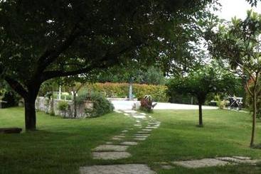 B&b Ai Tre Confini