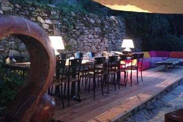 تختخواب و صبحانه Bbq Lodge