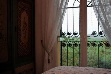 La Corte Del Cavaliere Bed & Breakfast