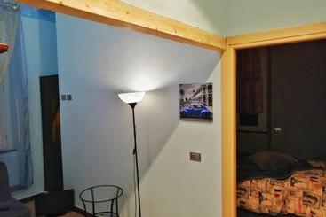 تختخواب و صبحانه Casa Dei Mombri