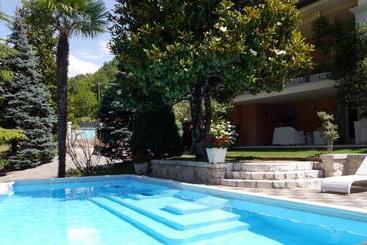 צימר Fontana Vecchia