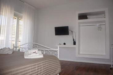 B&b Lullymia