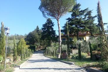 B&b Ulivi Di Castello