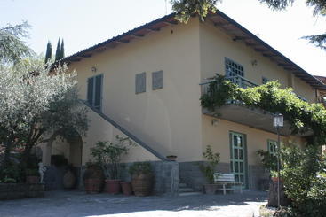 B&b Ulivi Di Castello
