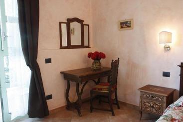 B&b Ulivi Di Castello
