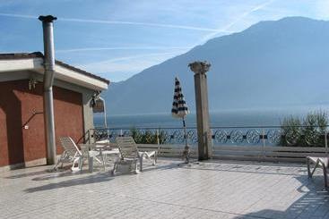 هتل Riviera Panoramic Green Resort